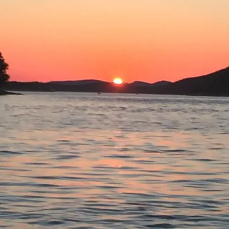 Tribunj Daire Tribalj