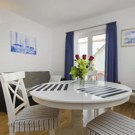 Daire Tribunj Tribalj